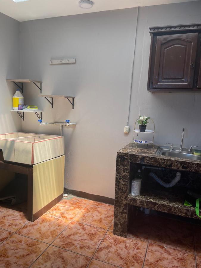 Relax In Downtown Alajuela 5 Min Near The Airport Apartment Luaran gambar